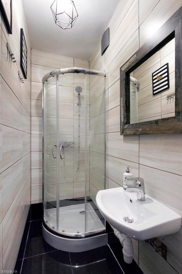 Clicktheflat Hoza Street Apart Rooms Warschau Exterior foto